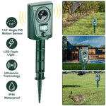 Ultrasonic Animal Repeller IP4 Waterproof Motion Sensor Repellent with Flashing Led Light